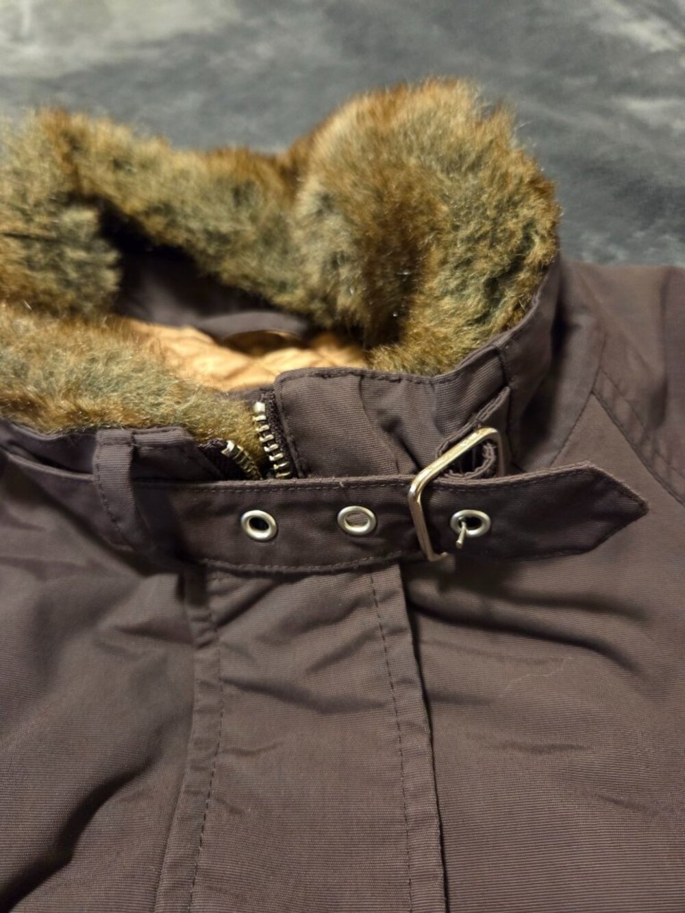 Lands End Womens Brown Parka Coat M 10-12 Faux Fur Collar Quilted Lining Nylon - Picture 9 of 10